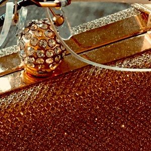 💐W- Soft Champagne Blush Gold, Refined, Graduate Business Wall $70